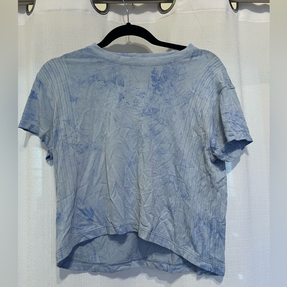 Lululemon Train to be short sleeve top